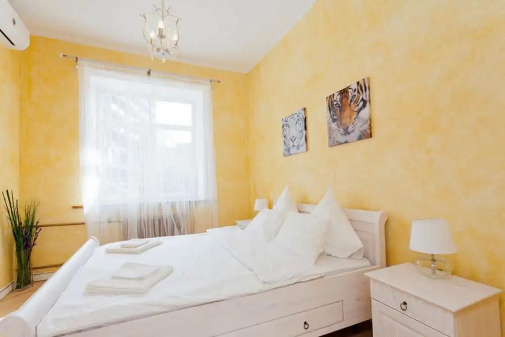LUXKV Apartment on Teterenskiy 0*