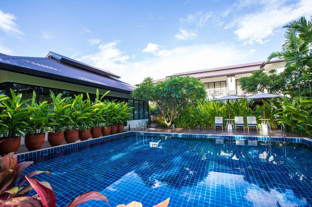Sannot Riverside Boutique Hotel 4*