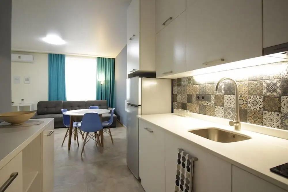 KNJZ Seaview Apartment 0*