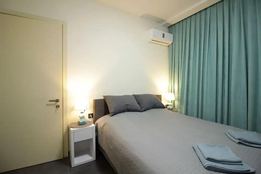 KNJZ Seaview Apartment 0*