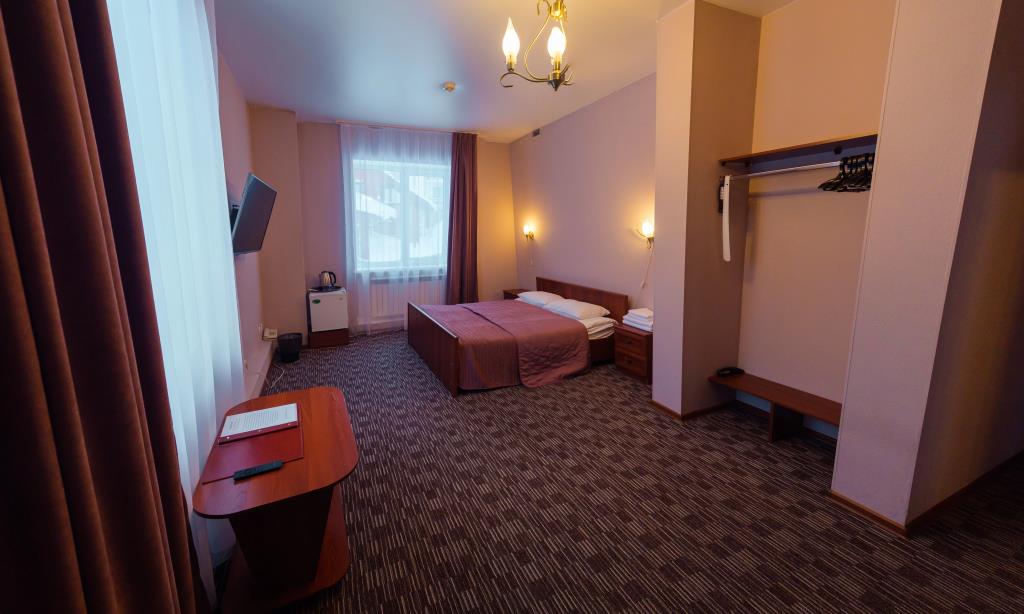 Kiya Hotel 0*