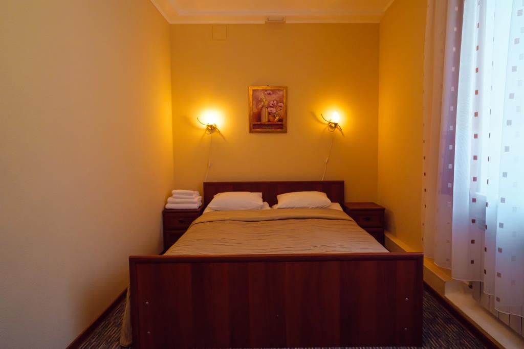 Kiya Hotel 0*