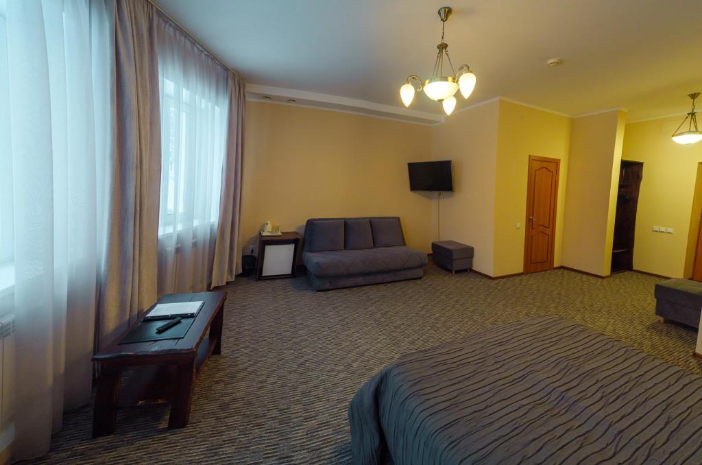 Kiya Hotel 0*