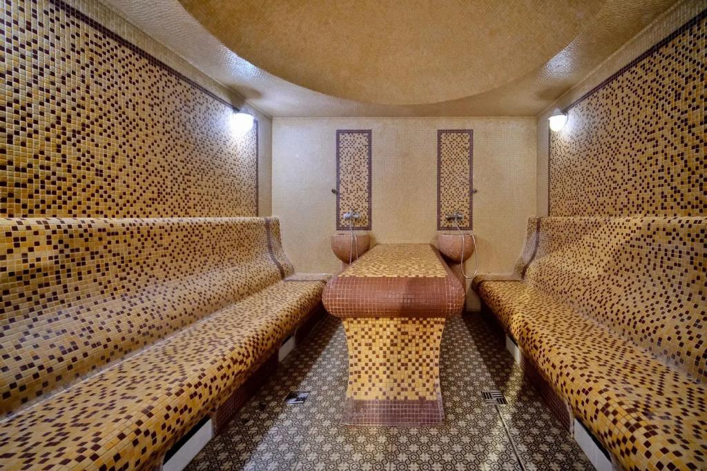 Vertikal Hotel 4*