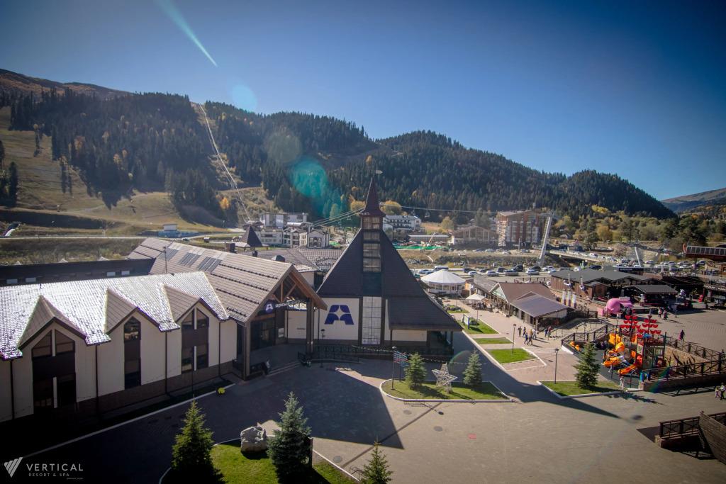 Vertikal Hotel 4*
