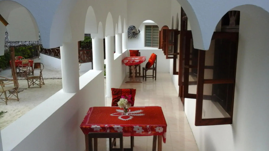 Racoco Villa 0*