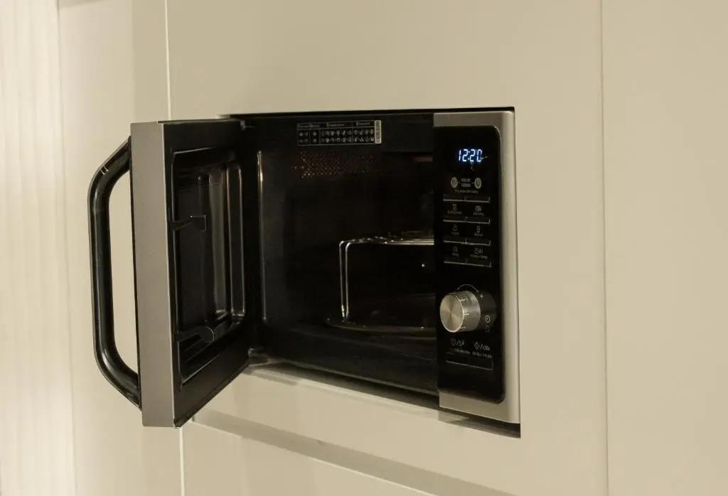 Sunny Serviced Apartment 0*