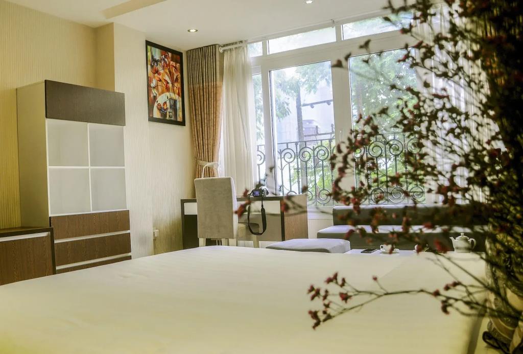 Sunny Serviced Apartment 0*