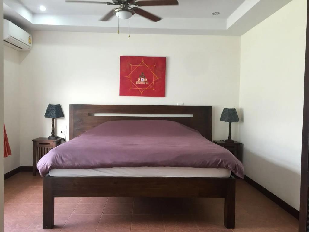 Merlin Plaza Apartments 0*
