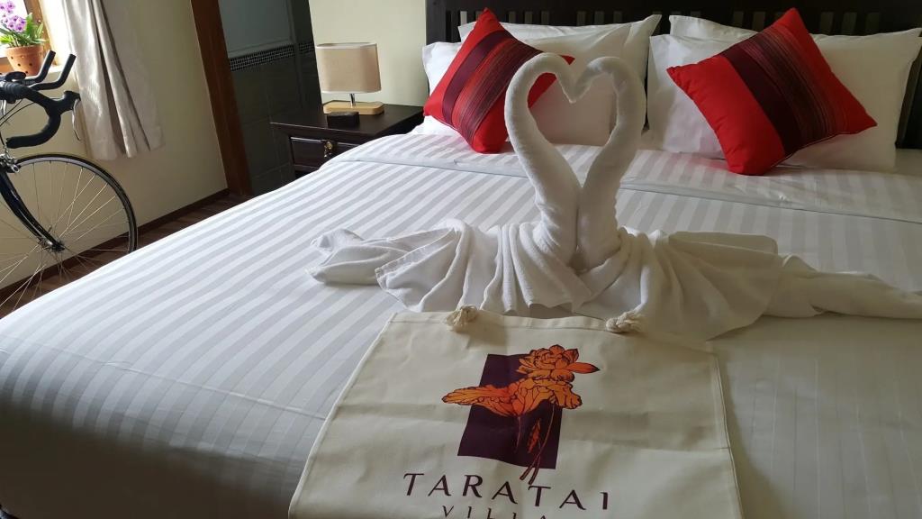 Taratai Villa 0*