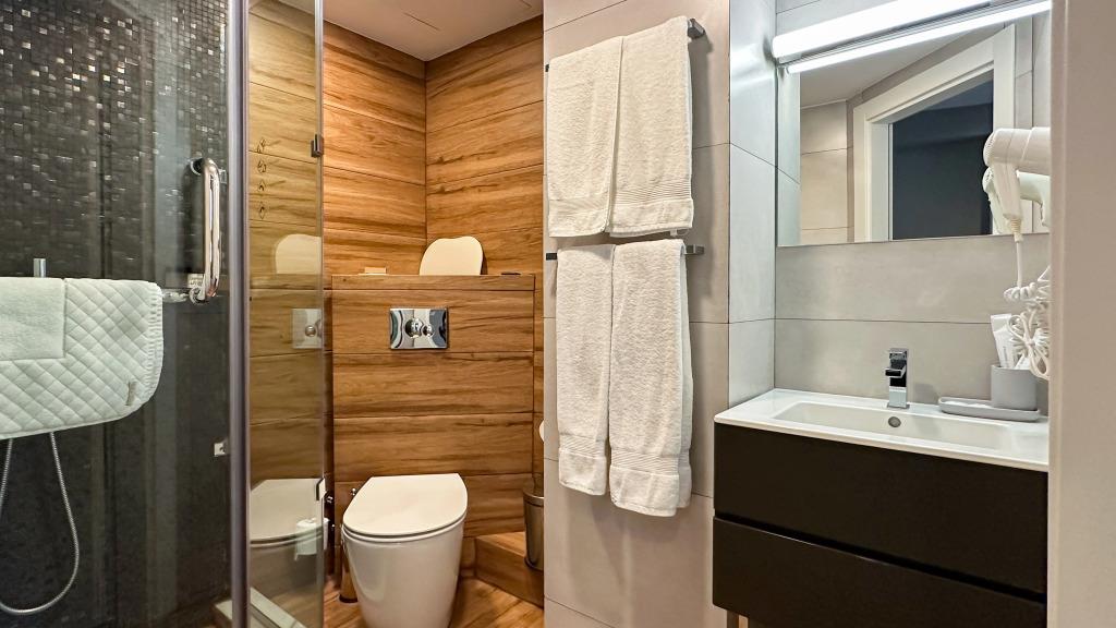 Silver 39 Corner  Hotel 4*