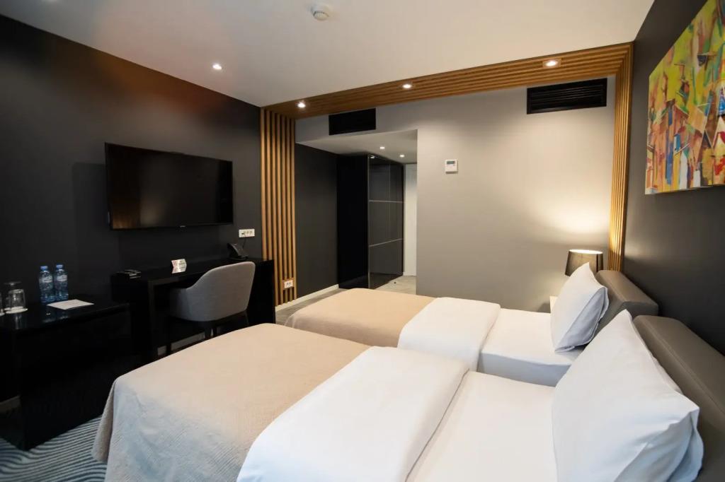 Silver 39 Corner  Hotel 4*