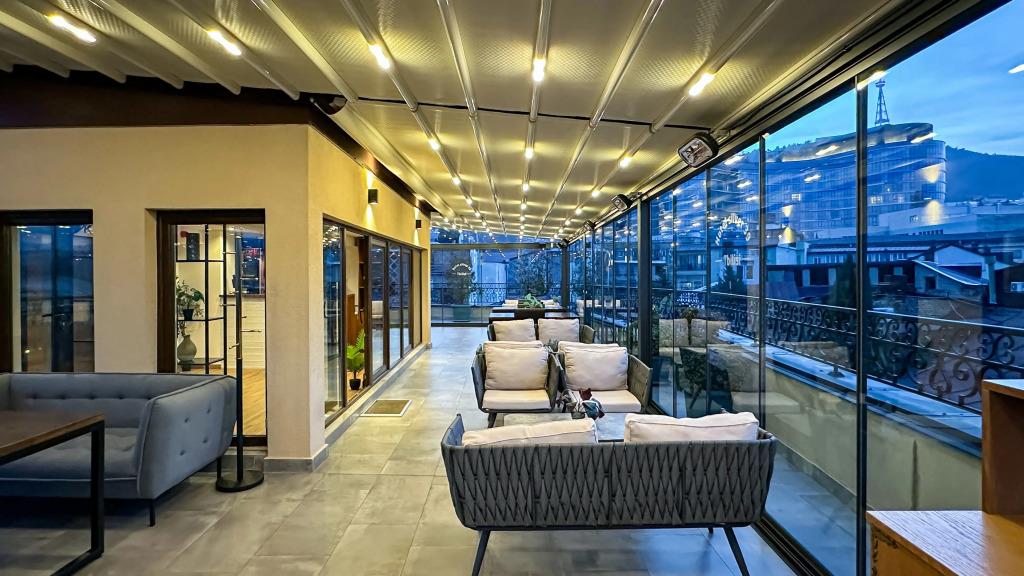 Silver 39 Corner  Hotel 4*