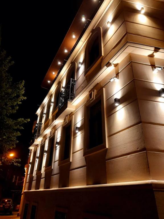 Silver 39 Corner  Hotel 4*