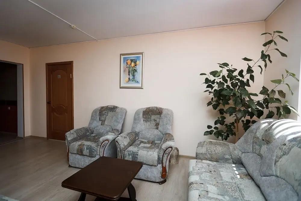 Familia Hotel 3*