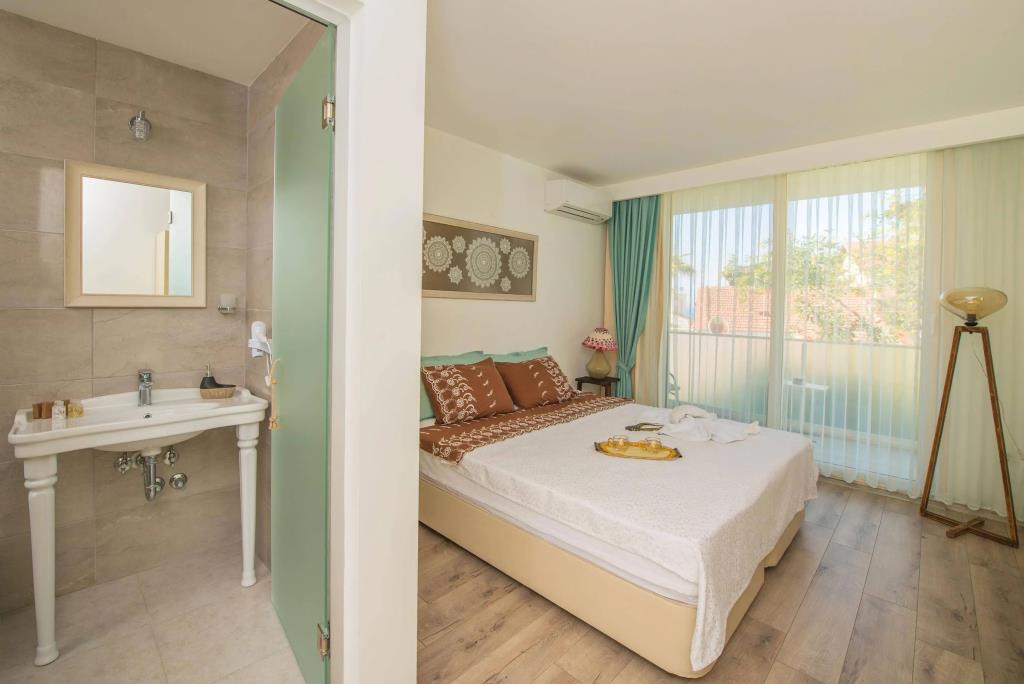 Destina Boutique Hotel 0*