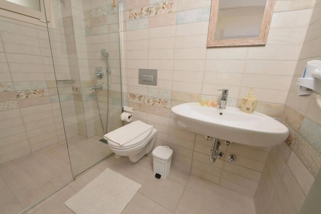 Destina Boutique Hotel 0*