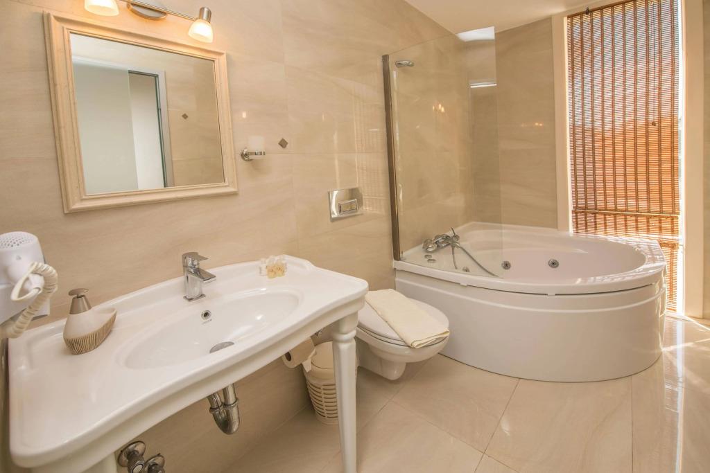 Destina Boutique Hotel 0*