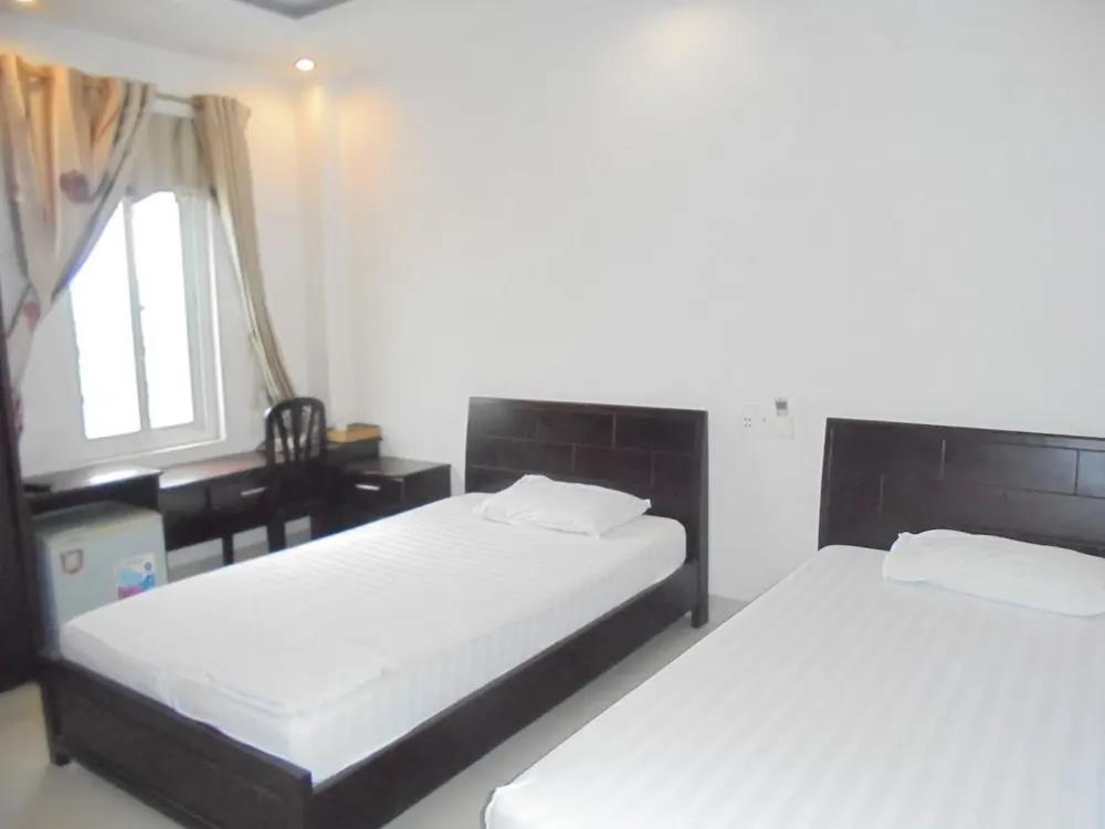 Phong Phu Hotel 2*