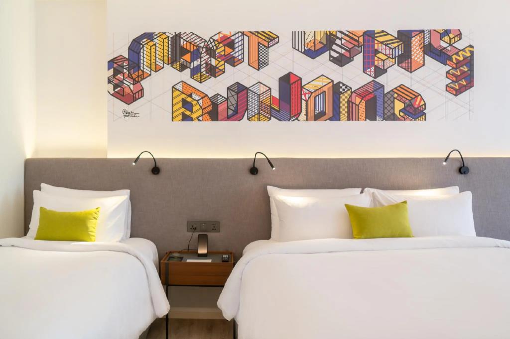 Triple Y Hotel 3*