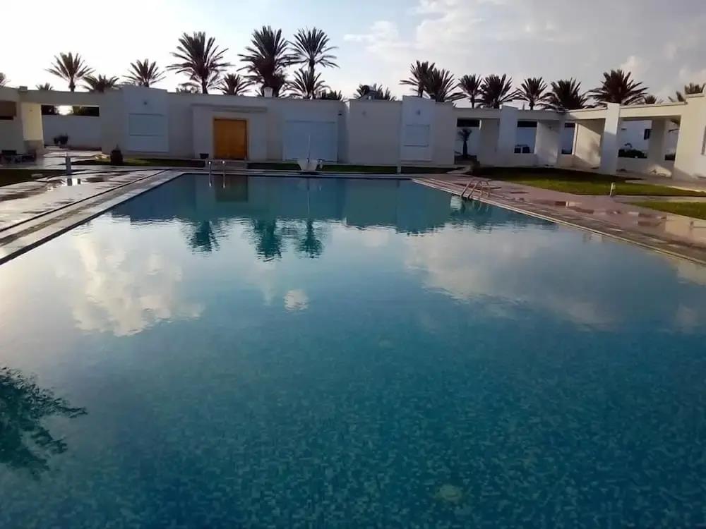 Village Du Golf 0*