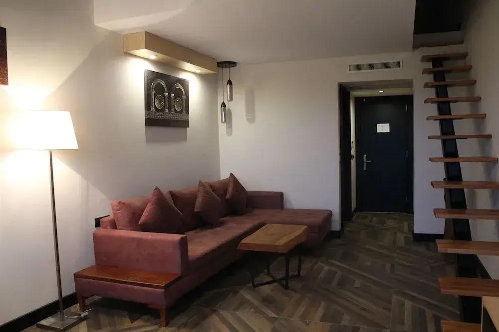 Enki Royal Cesme Hotel 0*