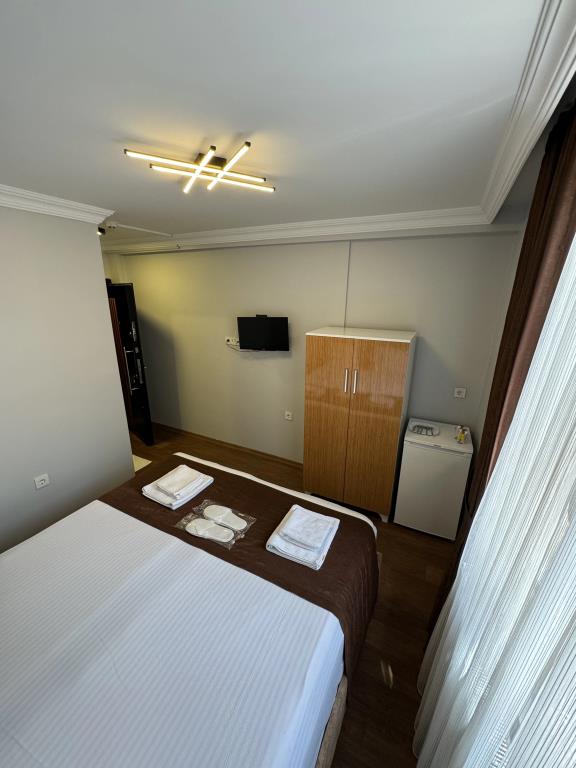 Tavra Hotel 0*