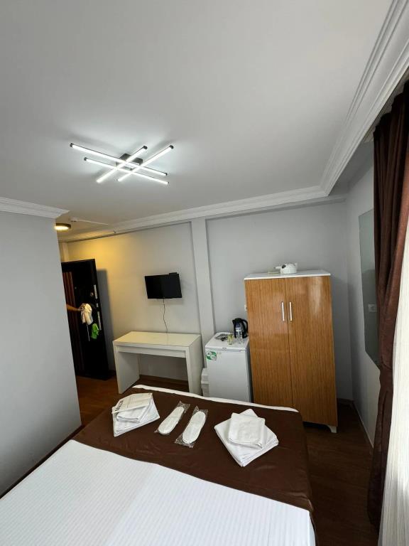 Tavra Hotel 0*