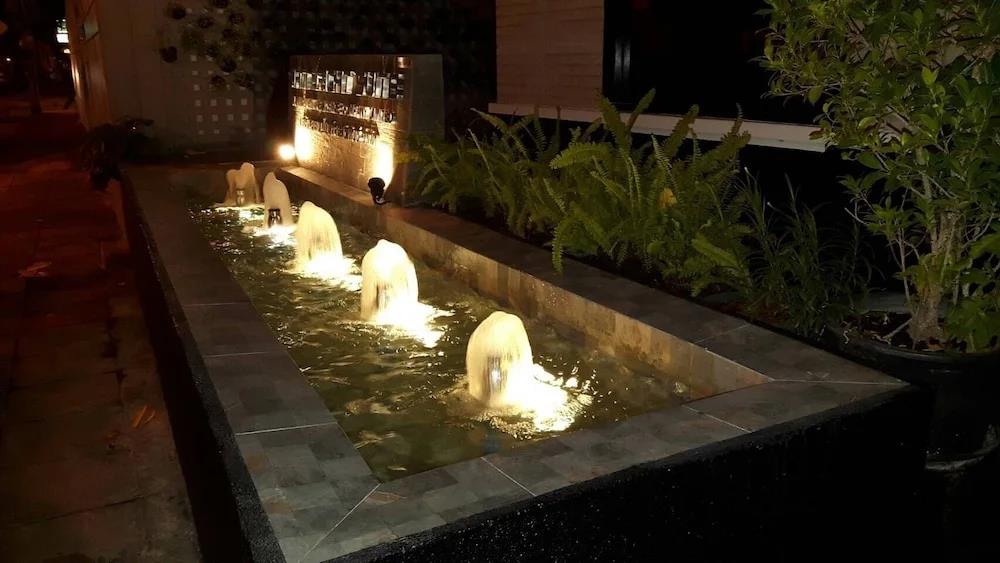 Siam Bright Suite 0*