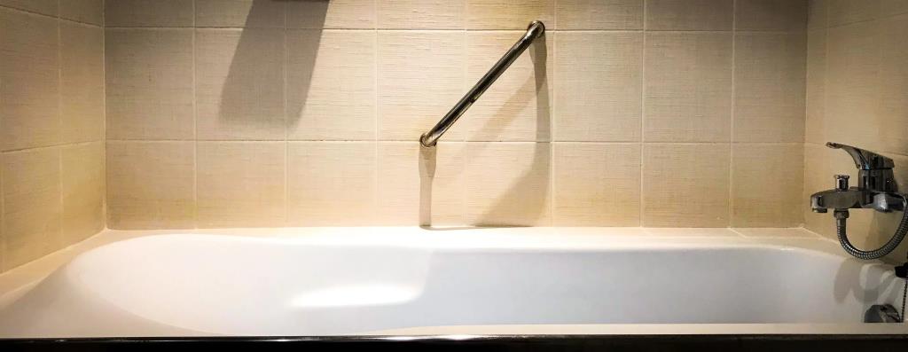 Siam Bright Suite 0*