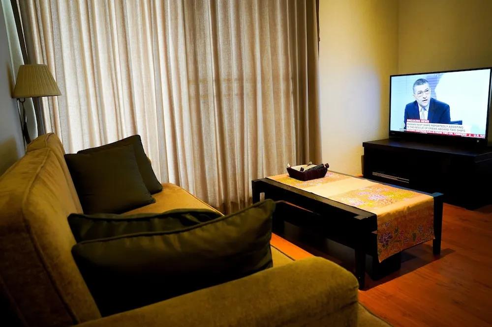 Siam Bright Suite 0*