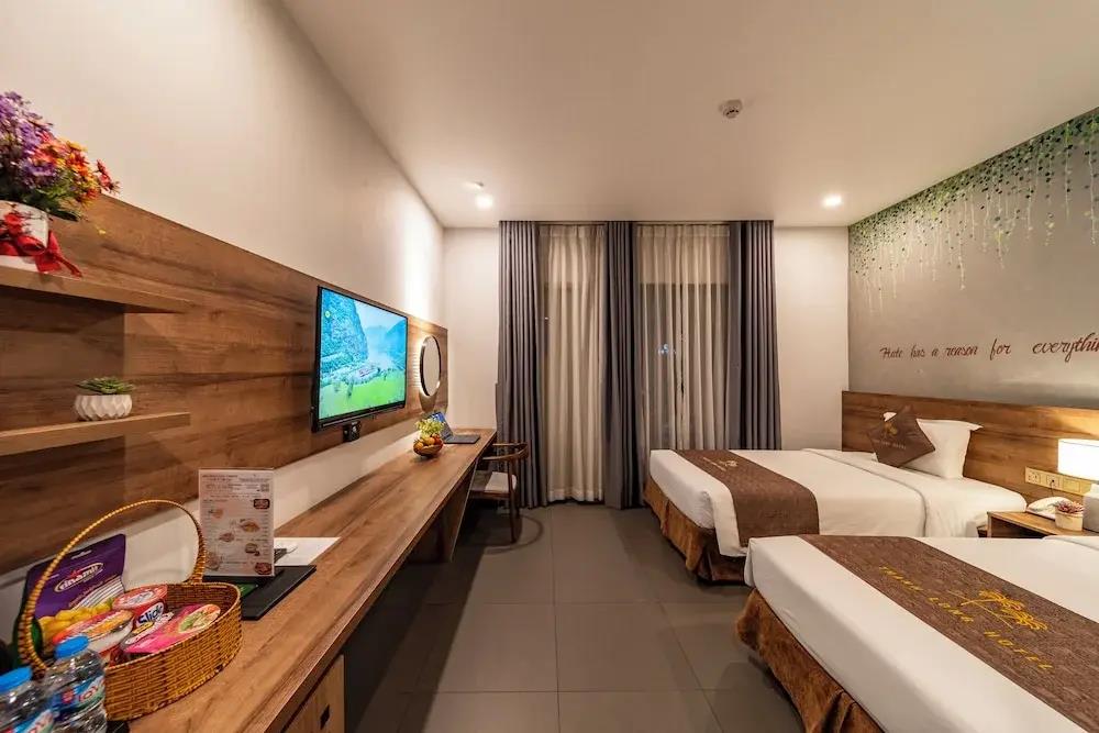 Thanh Long Hotel 3*