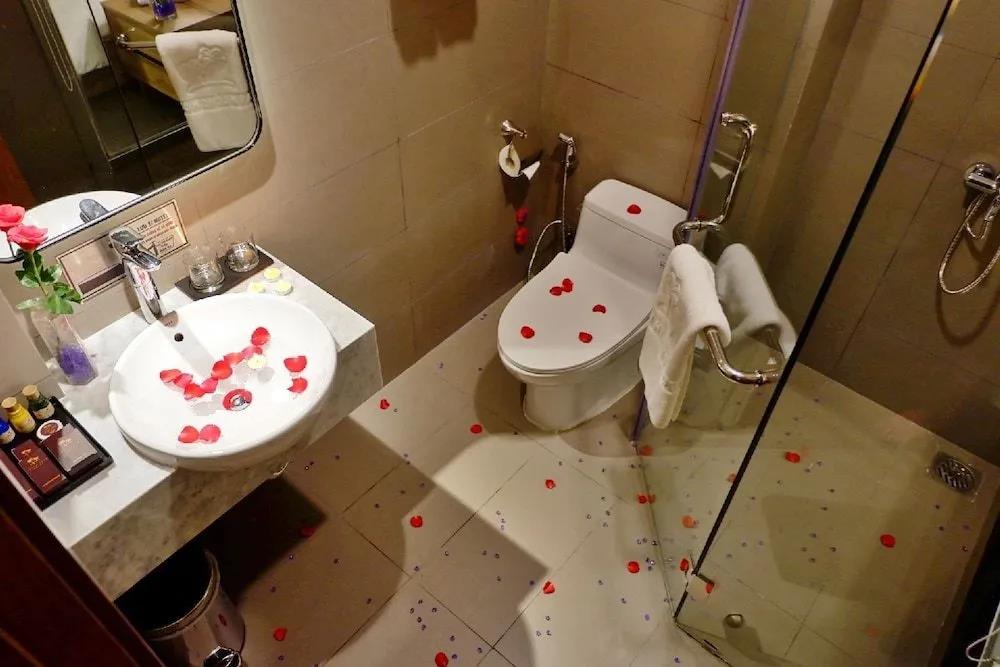 Thanh Long Hotel 3*