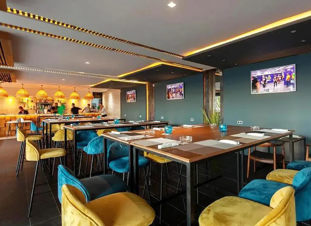 Hotel La Tour Blanche 3*