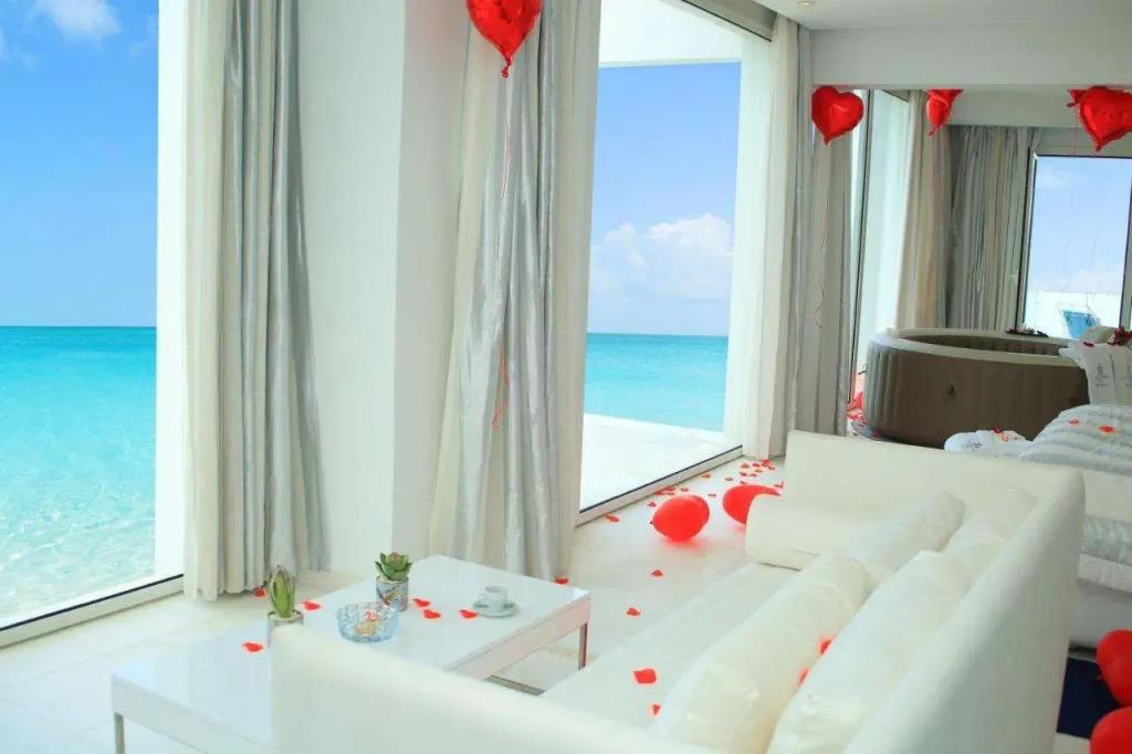 Hotel La Tour Blanche 3*