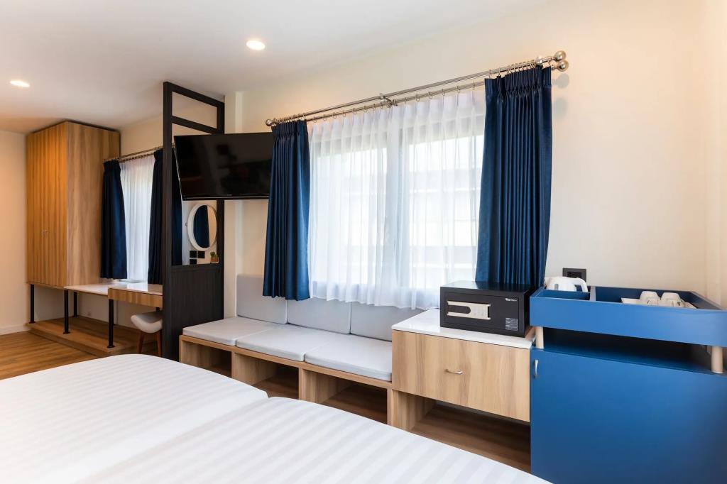 Ozone Hotel Bangkok 3*