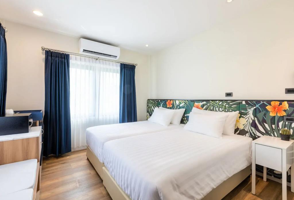 Ozone Hotel Bangkok 3*