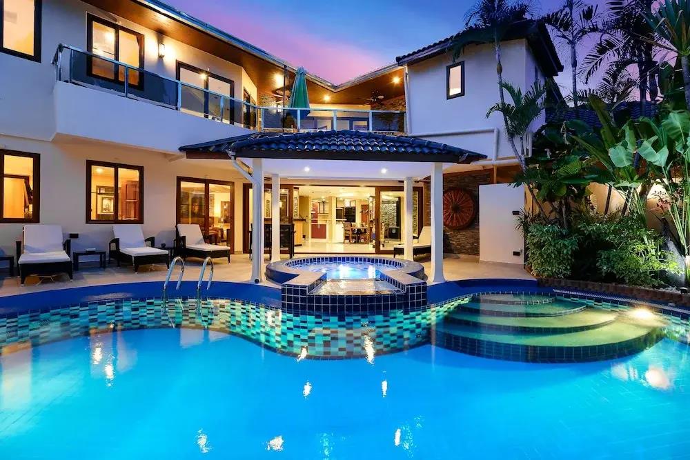 Luxury Pool Villa T1 near Walking Street 0*