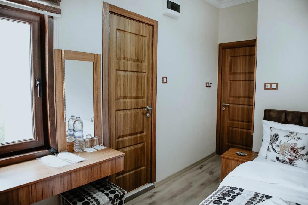Biter Hotel 0*
