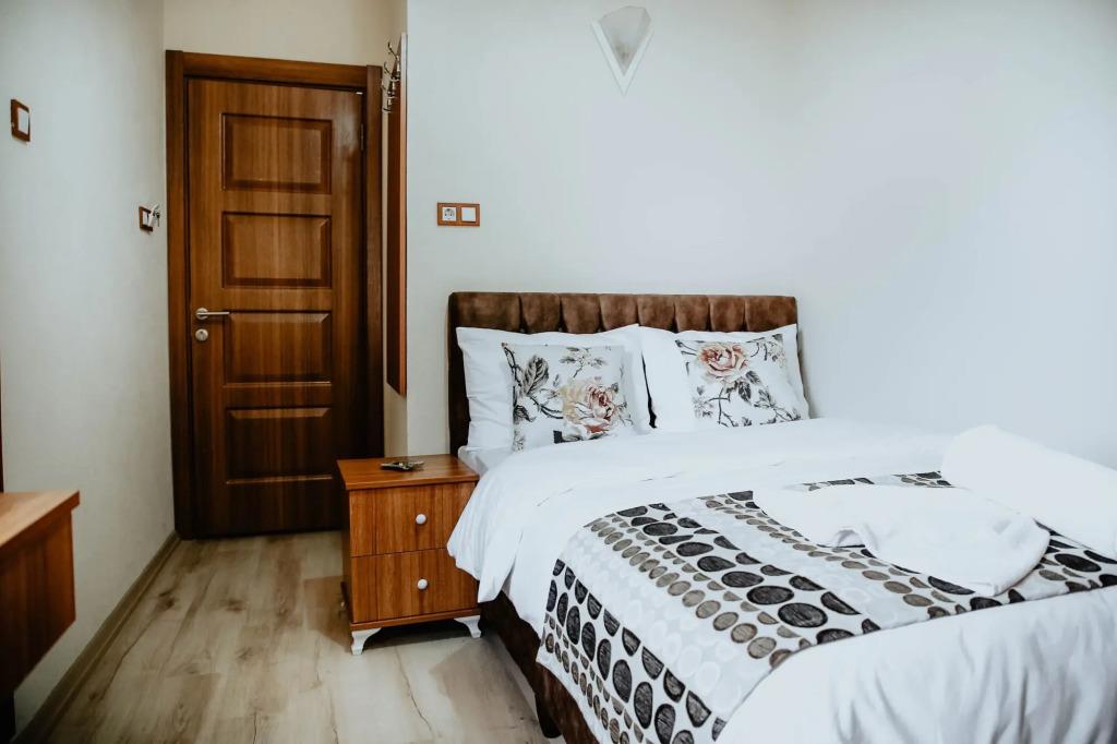 Biter Hotel 0*