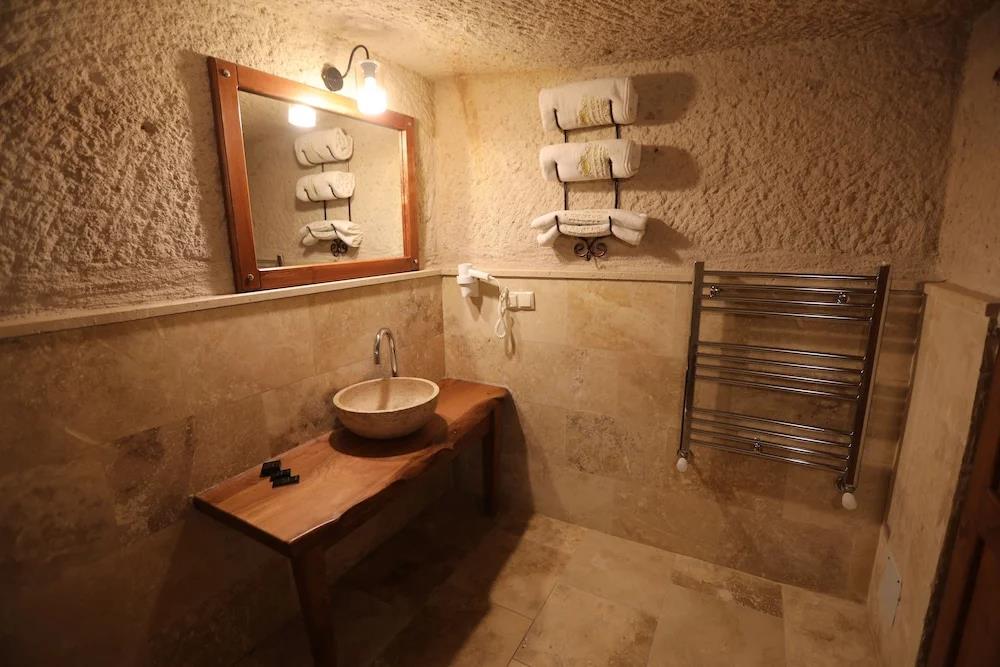 My Story Cave Hotel 0*