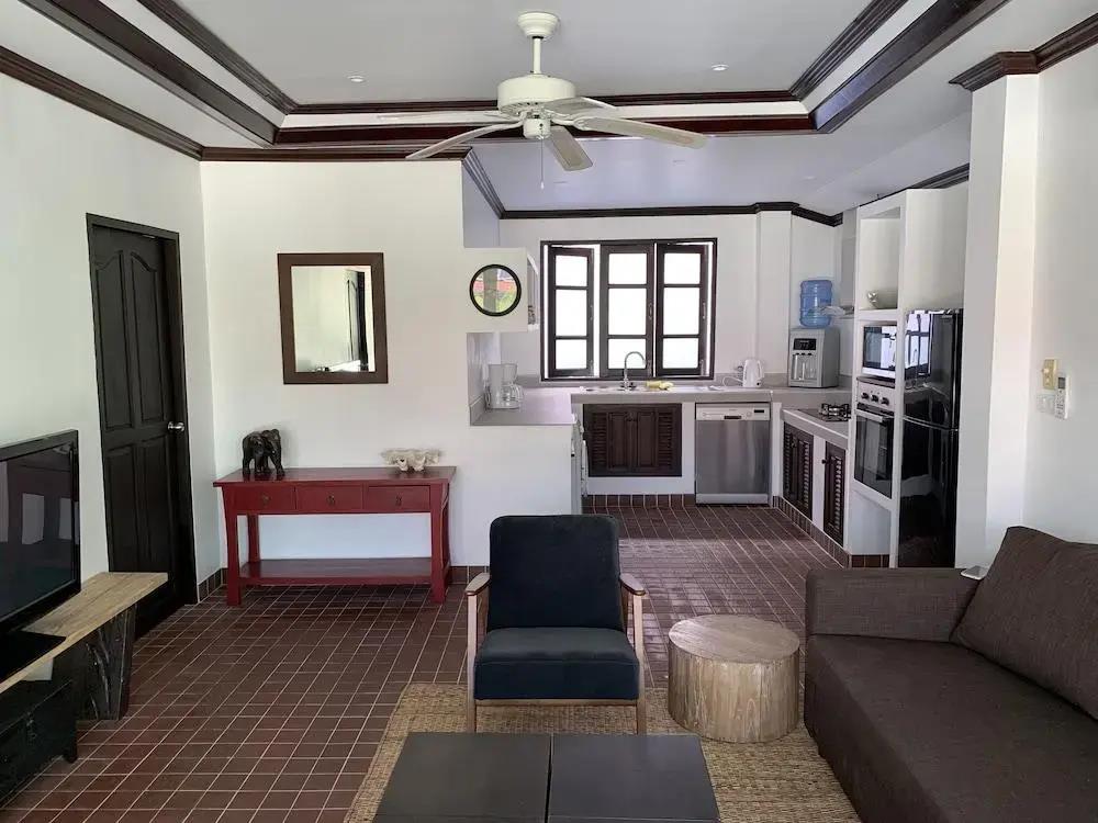 Khamin Pool Villa 0*