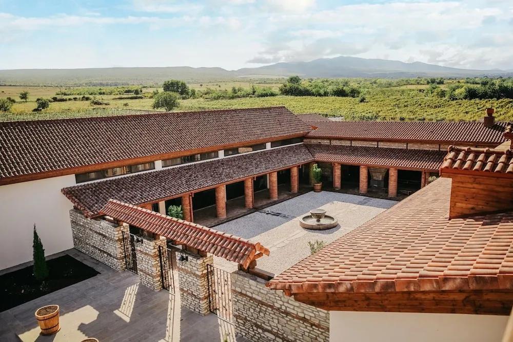 Chateau Mosmieri Resort 0*