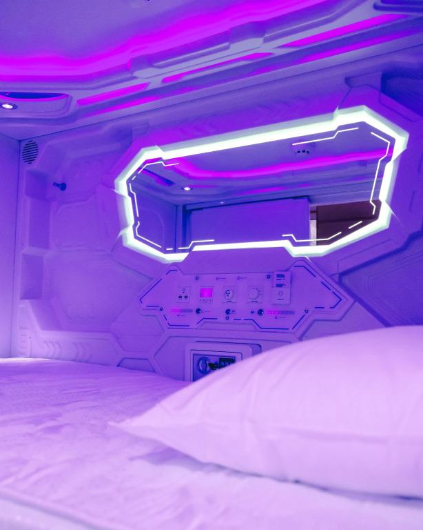 Makura Capsule Hotel 0*