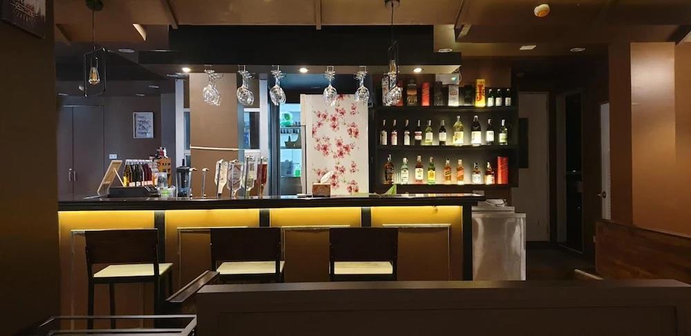 Vinary Hotel 3*