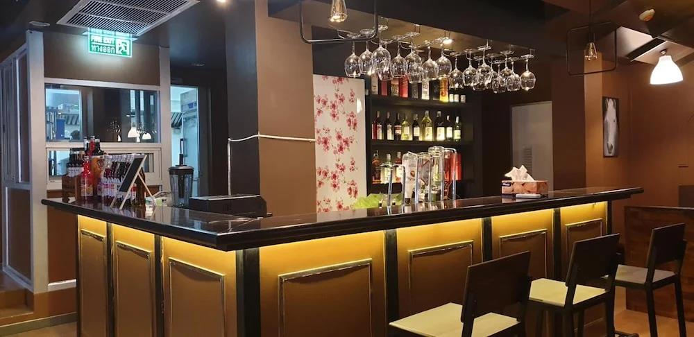 Vinary Hotel 3*