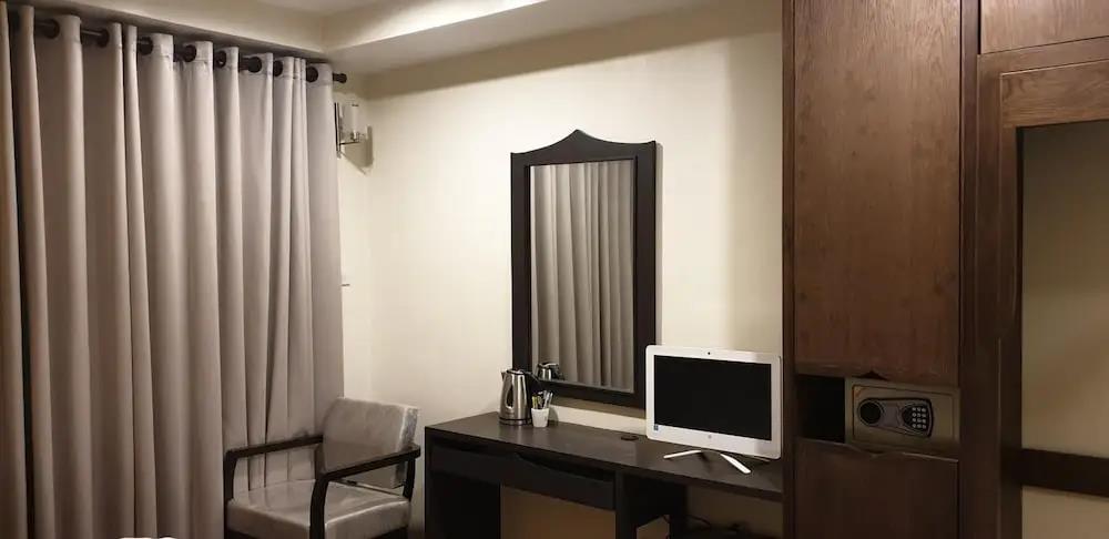 Vinary Hotel 3*