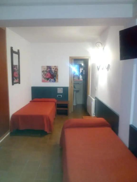 Hotel Avanti 0*