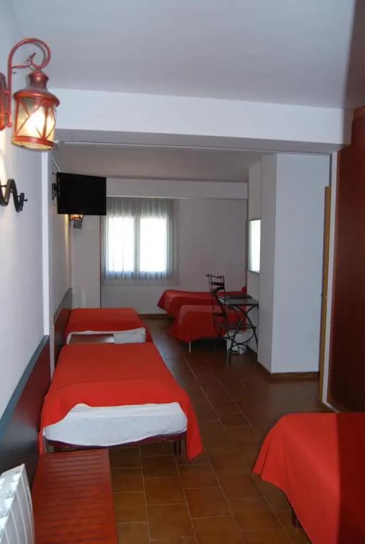 Hotel Avanti 0*
