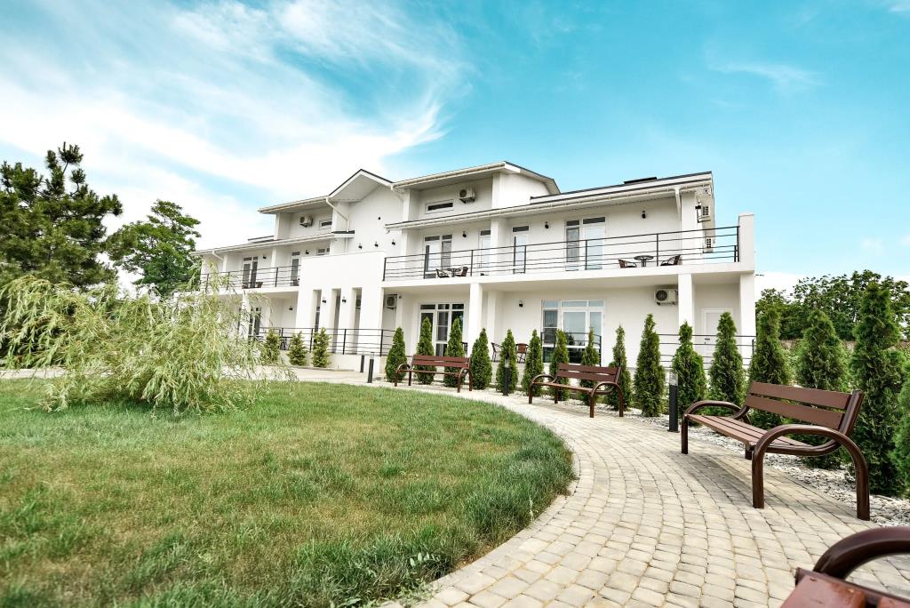 Belaya Iva Hotel 0*